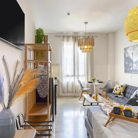 Apartment -malagasunapts-cool Center Pena 12